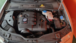 
										Volkswagen Passat 1.9 TDI completo									