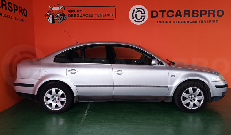 
								Volkswagen Passat 1.9 TDI completo									