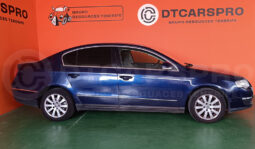 
										Volkswagen Passat 2.0 FSI completo									
