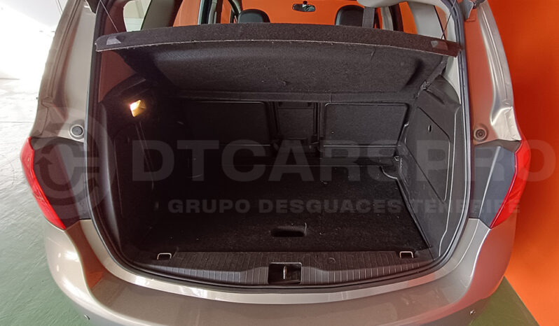 
								Opel Meriva completo									