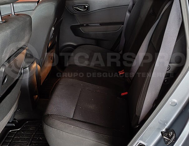 
								Renault Koleos 2.0 dCi completo									